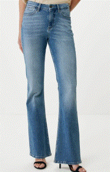 Mexx O charme da moda acess&iacute;vel